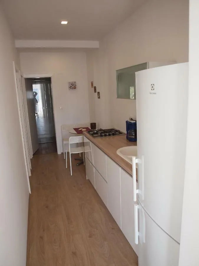 Apartman Lavanda Centar Vir